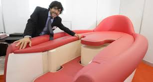 Sofa makovers for outside use How To Use A Love Couch Topsdecor Com