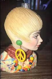 Looking for person seeking household decor?