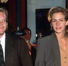 We would like to show you a description here but the site won't allow us. Comeback Julia Roberts Aufgetaucht Aus Dem Jungbrunnen Welt