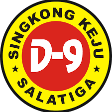 Namun jika anda berniat membuatnya sendiri maka simak. Jual D 9 Singkong Keju Snack Tradisional Online April 2021 Blibli