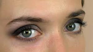 An eyebrow makeup routine for patchy brows. 5 Ways To Apply Eyeshadow Wikihow