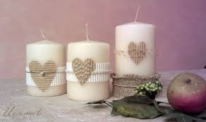 Divertirsi a realizzare candele artistiche artigianali di ogni genere è facile e divertente per realizzare candele. Decorare Semplici Candele Con Il Fai Da Te 20 Spunti Originali Per Regali Davvero Unici