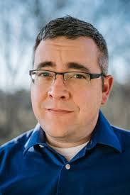 George Piper's Instagram, Twitter & Facebook