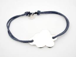 Ocarat vous fait découvrir ces jolis bijoux femme. Bracelet Nuage A Graver En Argent Avec Un Cordon Pour Bebe