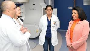 De acuerdo el secretario de salud en el estado, jorge humberto uribe téllez, la administración estatal ya puso en marchas las acciones ante ese panorama, indicó que ya se pusieron en marcha brigadas de salud para que visiten comunidades en riesgo, sobre todo en la mixteca de puebla, por. Salud De Puebla Estrena Acelerador Lineal De Oncologia Un1on Puebla