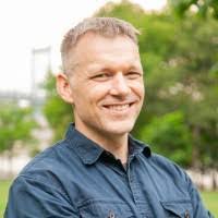 Adam Swiderski's Instagram, Twitter & Facebook