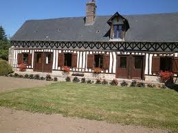 Gite Maison Normande A La Campagne A 6km De La Mer Saint Riquier Es Plains Maison Normande Maison Belle Maison