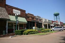 Collierville Town Square My Family Once Owned An Ice Cream And Candy Store On This Block Visit Tennessee Places To Go Favorite Places