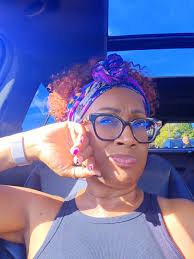 Stephanie Denise Rob (@stephaniersofly)