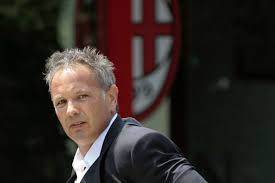 Mihajlovic's leukaemia treatment going to plan. Sinisa Mihajlovic Ima Vanbracnog Sina Marka Njihov Dirljiv Susret Posle 11 Godina Prepricavala Je Cela Italija