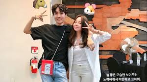 Her flowing lace gown and trailing veil made jiwoo look like an actual princess. J Hope S Older Sister To Launch Her Very Own Fashion Brand Zapzee