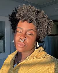 Hey hey! 🥰 Un//titled Collective is thrilled to welcome Jada Simone Haynes  to our upcoming exhibition, Zephyr Coating, which will be