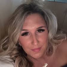 Danielle Kay (@Danielle2Millar)