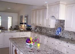 Located in the heart of phoenix and the valley of the sun, superior stone & cabinet is one of the largest granite, quartz, tile, carpet, laminate, and cabinetry wholesalers in the metro area. Kitchen Cabinets Custom Design Installation