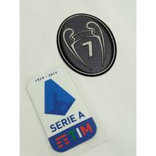 Veja os maiores campeões do campeonato italiano, todos os artilheiros, histórias, curiosidades e nos últimos anos, o campeonato italiano perdeu espaço para a premier league e para o. Patch Campeonato Italiano Serie A Tim Milan 19 20 Trofeu 7 Shopee Brasil