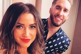 Bachelorette's tayshia adams and kaitlyn bristowe were branded the best hosts ever while fans hope chris harrison never returns. on tonight's premiere of the abc dating series. Our Favourite Ex Bachelorette Kaitlyn Bristowe On Big Hair And Relationshipgoals Fashion Magazine