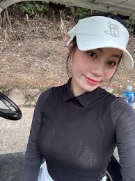 這週把自己當職業選手在練發現真的會疲乏～ 還是很有熱情但是身體跟不上想要更健康想要更多肌肉