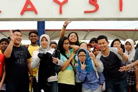Onlinebooking@legoland.my legoland malaysia theme park opening hours: Legoland Malaysia Pre Opening Day Kids Gone Buck Wild In Johor Bahru