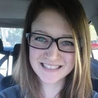 100+ perfiles de «Macaraeg»