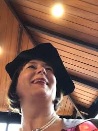 Today two years ago I graduated with a PhD in Health Sciences from the  University of Canterbury. I loved these years of intense learning,  supervisory support and the inspiration I gained from