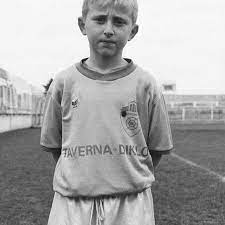 Real madrid midfielder luka modric has been named the thread best playmaker of the decade according to the list compiled by the international institute of football history and statistics (iifhs). Tifotv A Young Luka Modric Nk Zadar Tifotv Oldphoto Facebook