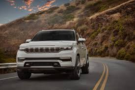 Jeep Grand Wagoneer Concept Makes Official Debut Gm Authority In 2020 Jeep Grand Jeep Jeep Wagoneer