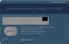 The difference to a debit card (v pay or maestro card = second card that you receive when you open an account with the dkb) is that payments aren't the dkb is a bank that makes a creditworthiness check, because it includes a visa credit card with credit line (even if the credit line is low at first). Datei Deutsche Bank Card Plus Mc Debit 0919 Rs Png Emv Kartentest