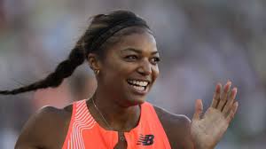 Gabby Thomas holds off Sha'Carri Richardson to win the 200 at the US track  and field championships