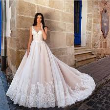 Let us dress your dreams. Hochzeitskleid Tumblr Valentins Day Perfect Wedding Dress Bridal Dresses Lace Long Sleeve Mermaid Wedding Dress