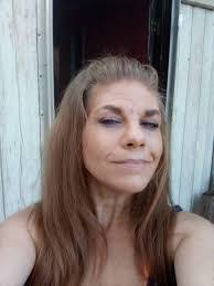 Stephanie Callis's Instagram, Twitter & Facebook