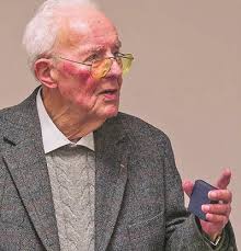 Pinguine erobern das Schwalbacher Rathaus