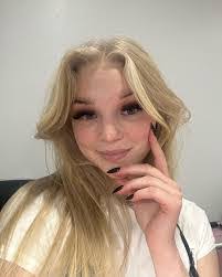 Abbey Werner's Instagram, Twitter & Facebook