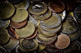 The currency of portugal is the euro, which you can obtain by changing money at cambios (currency exchange centres) or in shops or hotels in popular tourist destinations across the country. What Is The Currency Of Spain Called The Traveler Twins