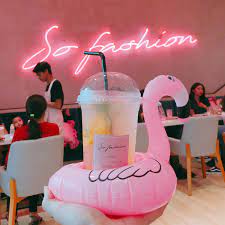 So fashion cafe punya brand khusus takeaway & delivery nih! Food Monster Escape So Fashion Cafe Mall Taman Anggrek Jakarta Big Dreamer