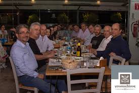 Ο αλκίνοος ιωαννίδης τραγουδά στην ταράτσα του gazarte. Geyshkleoys 62 O Alkinoos Iwannidhs Filo3enh8hke X8es Facebook