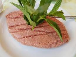 Burj Al Hamam Broumana Kibbe Nayye Add A Drizzle Of Olive Oil And You Re Good To Go Kibbe Rare Meat Mezze Oil Olive Ap Salted Caramel Food Foodie