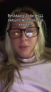 Wade Willey's Instagram, Twitter & Facebook