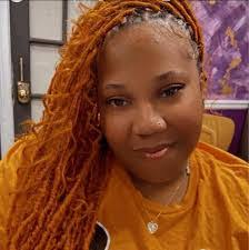 Krystal Calvert's Instagram, Twitter & Facebook