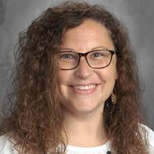 Kelli Nielsen's Instagram, Twitter & Facebook