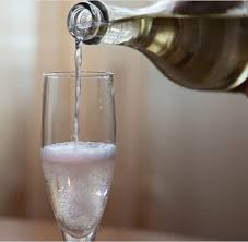 Best diet if you like wine. Keto Wine The Ultimate Guide To The Best Low Carb Wines Perfect Keto
