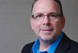 Dennis Mcelroy's Instagram, Twitter & Facebook