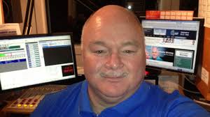 Labrador Morning's Tony Dawson retiring after lengthy broadcast career