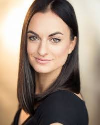 Alana Everett's Instagram, Twitter & Facebook