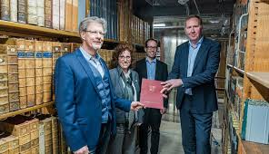 Zuwendungsbescheid für Übernahme der Vereinsbibliothek Pommerscher Greif an  Universitätsbibliothek Greifswald übergeben