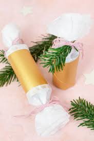 Maybe you would like to learn more about one of these? Geschenke Mit Mull Verpacken Ars Textura Diy Blog