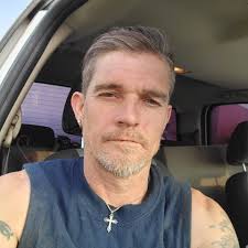 Can anyone help a truck stuck in a ditch at 8277 Tradewinds in Amarillo?