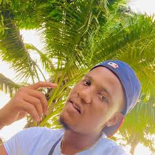 Happy happy to Nollywood actress, ebube Nwagbo 🎂🎁🎉🥳💅💅😍 She Is 34  years old today 🥰