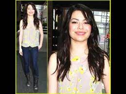Baby's got her blue jeans on is a song written by bob mcdill and recorded by american country music artist mel mcdaniel. Original Versions Of Baby S Got Her Blue Jeans On By Sammy Kershaw Secondhandsongs
