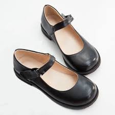 She married him but didn't(!), now she's one of the few people who know who he is, and still supports him as a close friend. Agodor Ballerina Flats Women Mary Jane Buckle Leather Shoes Flat With Girl School Shoes Ballet Flats White Black Big Size 43 Women S Flats Aliexpress