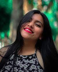 Jessica Mireles's Instagram, Twitter & Facebook